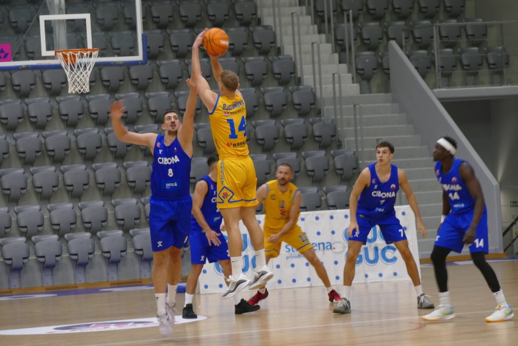 Cibona slavila u Gradskom vrtu