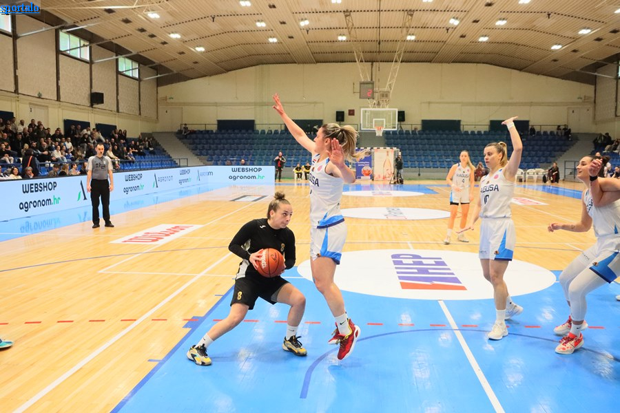 Plamene protiv Raguse