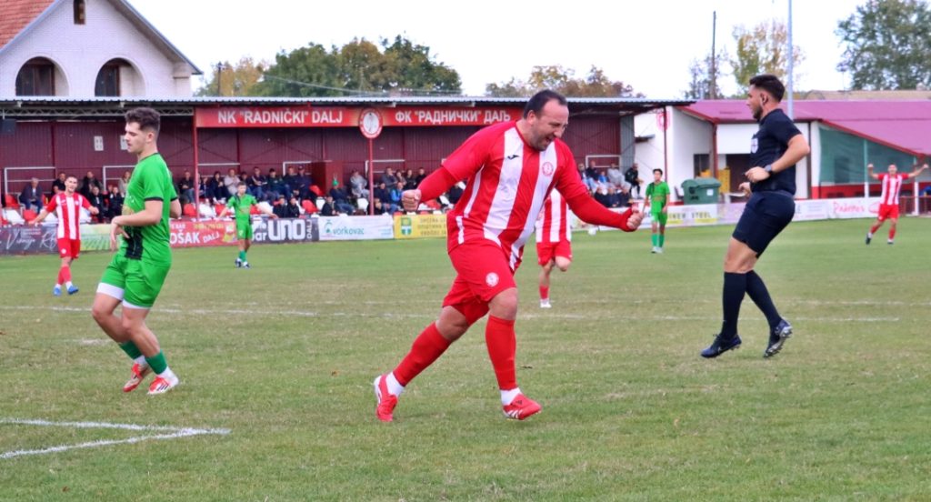 Trofej HRnogomet: Nebojša Popović uvjerljivo najbolji!